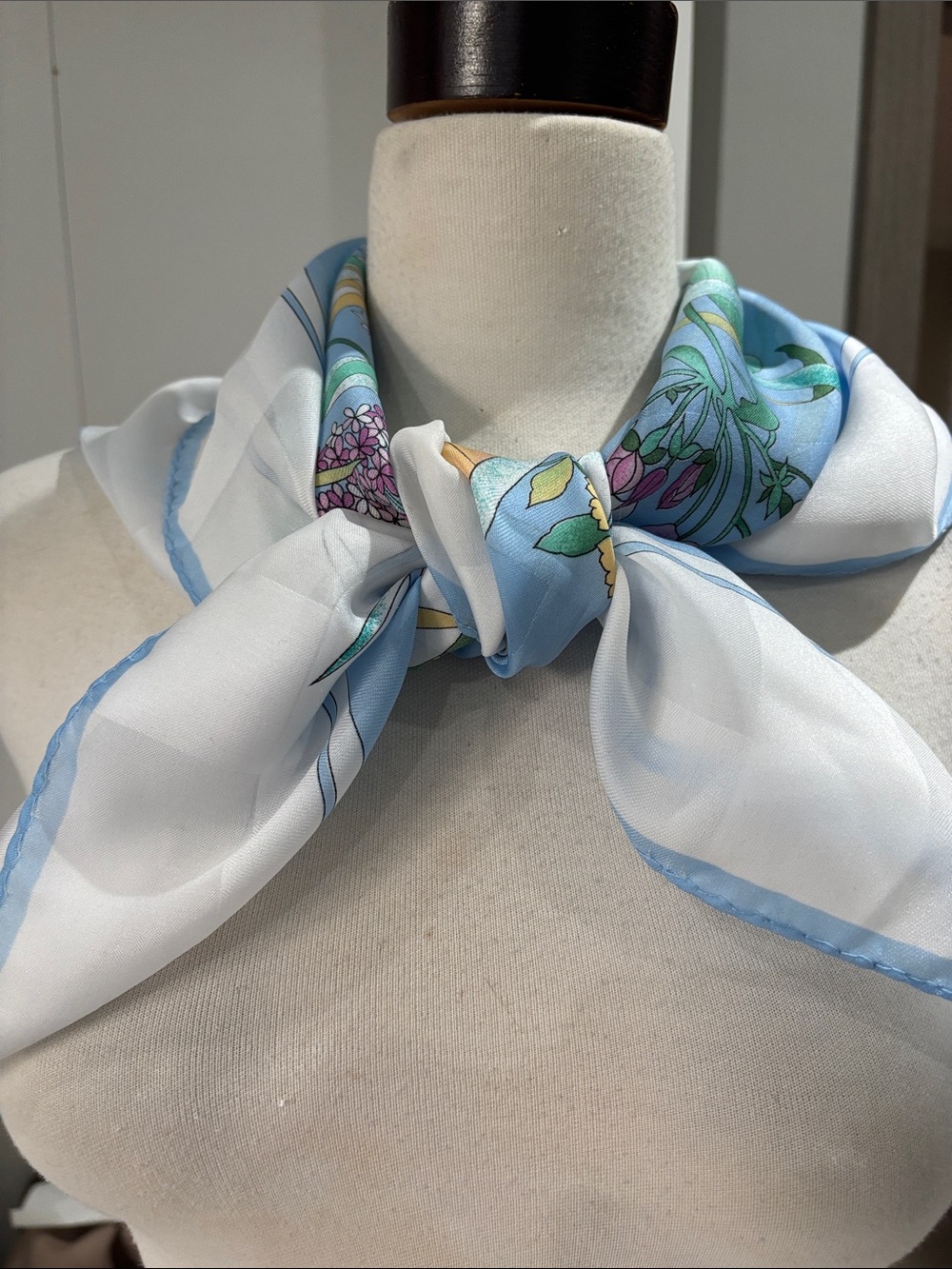 Made in Italy Light Blue Print scarf.